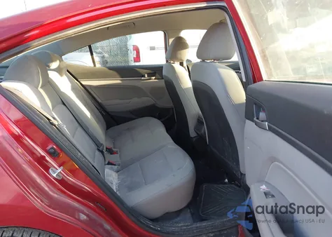 2017 Hyundai Elantra Se z USA, uszkodzony, nr VIN 5NPD84LF6HH017630